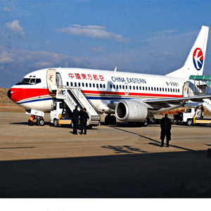 五台山航空空运航空快运业稳步发展的原因是什么？